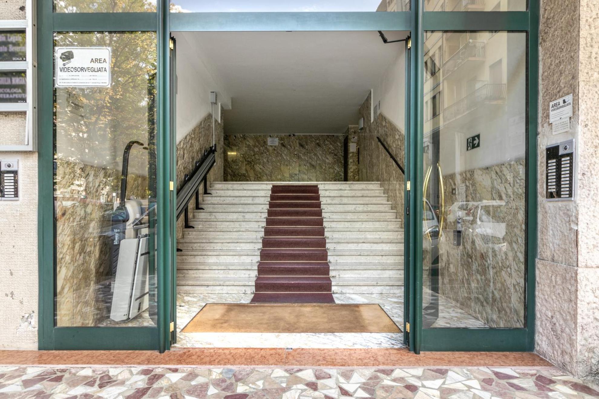 Il Faro Luxury Rooms & Lounge لا سبيتسْيا المظهر الخارجي الصورة