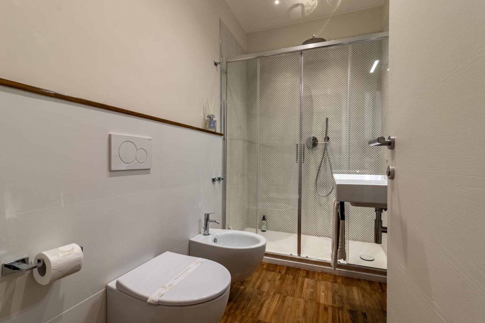 Il Faro Luxury Rooms & Lounge لا سبيتسْيا المظهر الخارجي الصورة