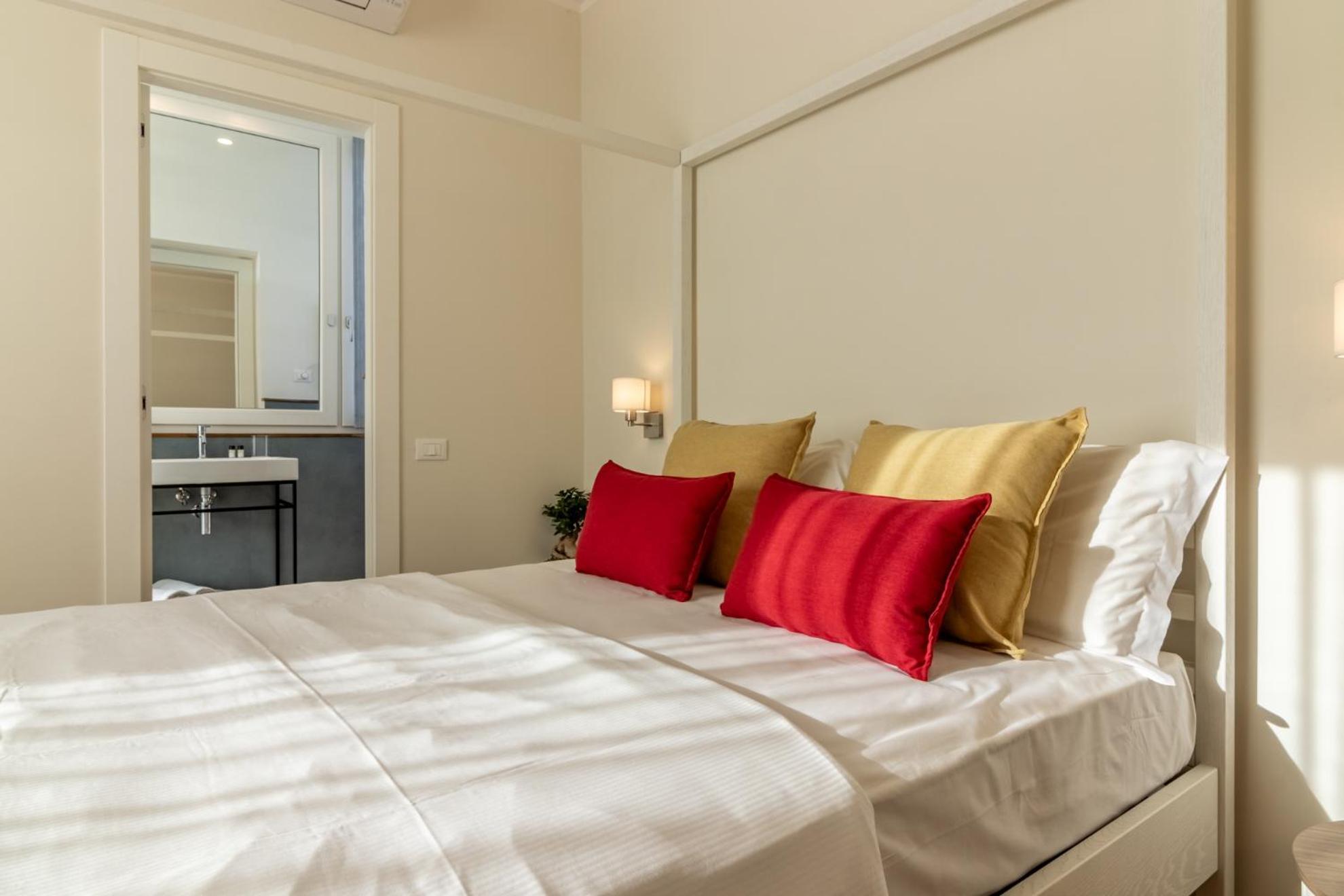 Il Faro Luxury Rooms & Lounge لا سبيتسْيا المظهر الخارجي الصورة